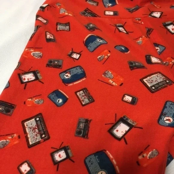 LuLaroe Red Leggings With Radios and Boomboxes NEW - Picture 5 of 7